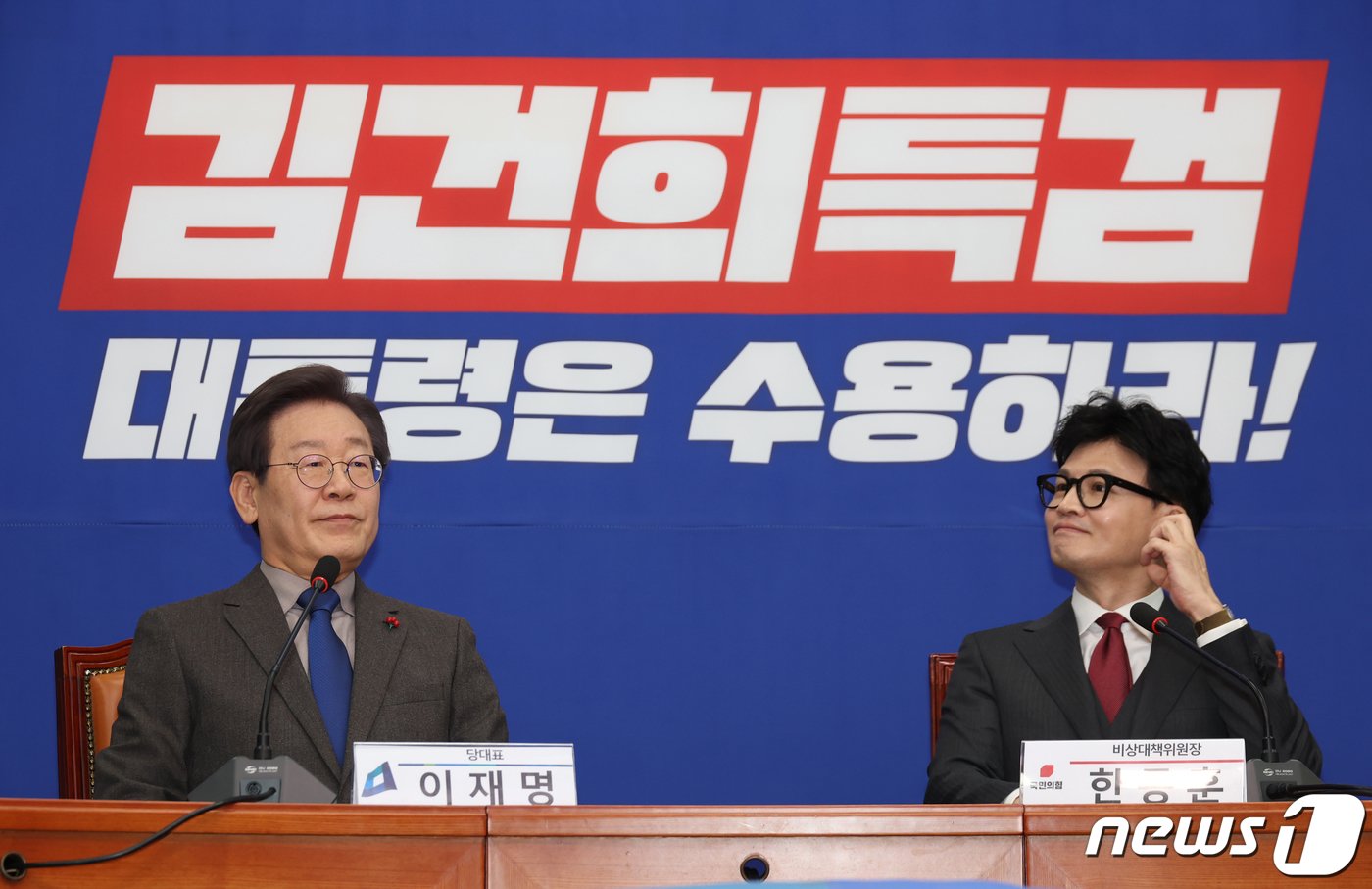 본문 이미지 - 이재명 더불어민주당 대표(왼쪽)와 한동훈 국민의힘 비상대책위원장. 뉴스1 ⓒ News1 ,송원영 기자