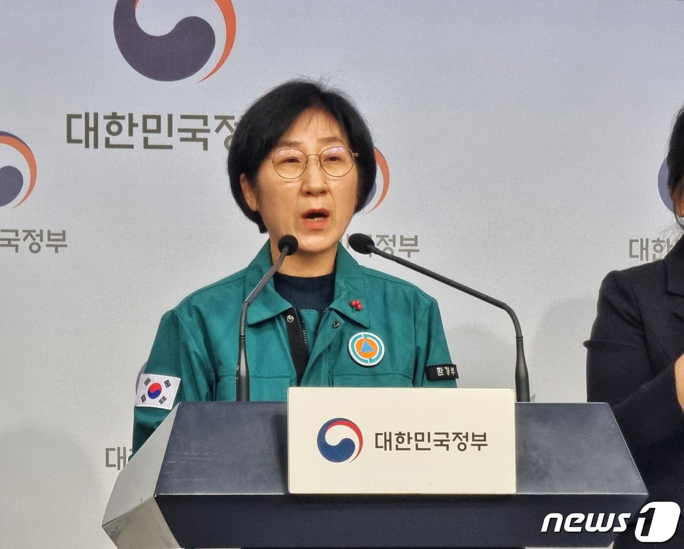 본문 이미지 - 한화진 환경부 장관이 4일 정부서울청사에서 치수패러다임 전환대책에 대해 브리핑하고 있다. ⓒ 뉴스1 황덕현 기자