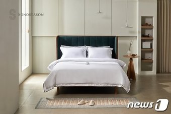 본문 이미지 - 소노시즌 겨울 침구 모던 이불&베개 커버 세트&#40;소노시즌 제공&#41;