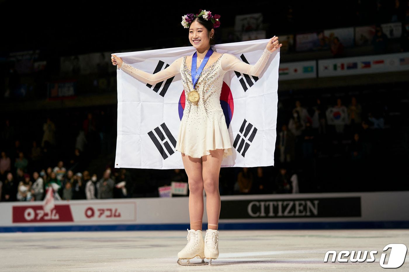 (스프링스 AFP=뉴스1) 우동명 기자 = 피겨스케이팅 이해인이 10일(현지시간) 미국 콜로라도주 스프링스 브로드무어 월드 아레나에서 열린 4대륙 선수권대회 여자 싱글서 김연아 이 …