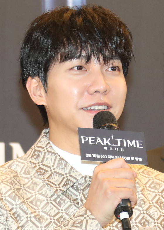 '이다인♥' 이승기, SNS 게시물 모두 삭제…심경 변화?