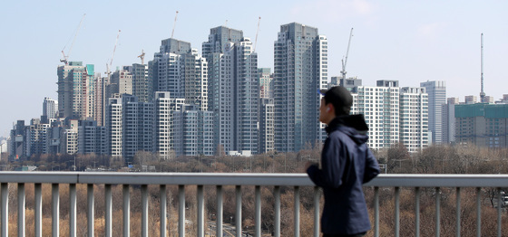 동작대교 '8㎝ 단차' 괜찮나…서울시 "2023년부터 관리, 안전문제 없다"
