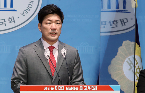 6년 만에 '썰매판' 돌아온 이용 "2030 알프스 올림픽 메달 목표"