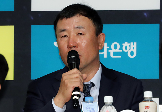 '프로축구 입단 비리' 안산FC 前감독·대표, 2심도 실형