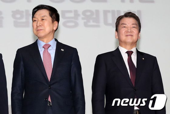 국민의힘 당대표 후보인 김기현(왼쪽), 안철수 의원. 2023.2.5/뉴스1 © News1 박세연 기자