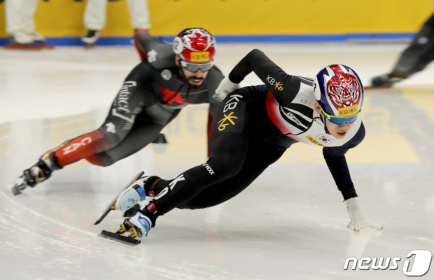 (서울=뉴스1) 장수영 기자 = 대한민국 쇼트트랙 대표팀 이준서가 10일 서울 양천구 목동아이스링크에서 열린 ISU 세계 쇼트트랙 선수권대회 2023 남자 1000미터 예비예선 경 …