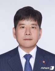본문 이미지 - 김연섭 롯데에너지머티리얼즈 신임 대표이사.(롯데케미칼 제공) ⓒ News1 한재준 기자