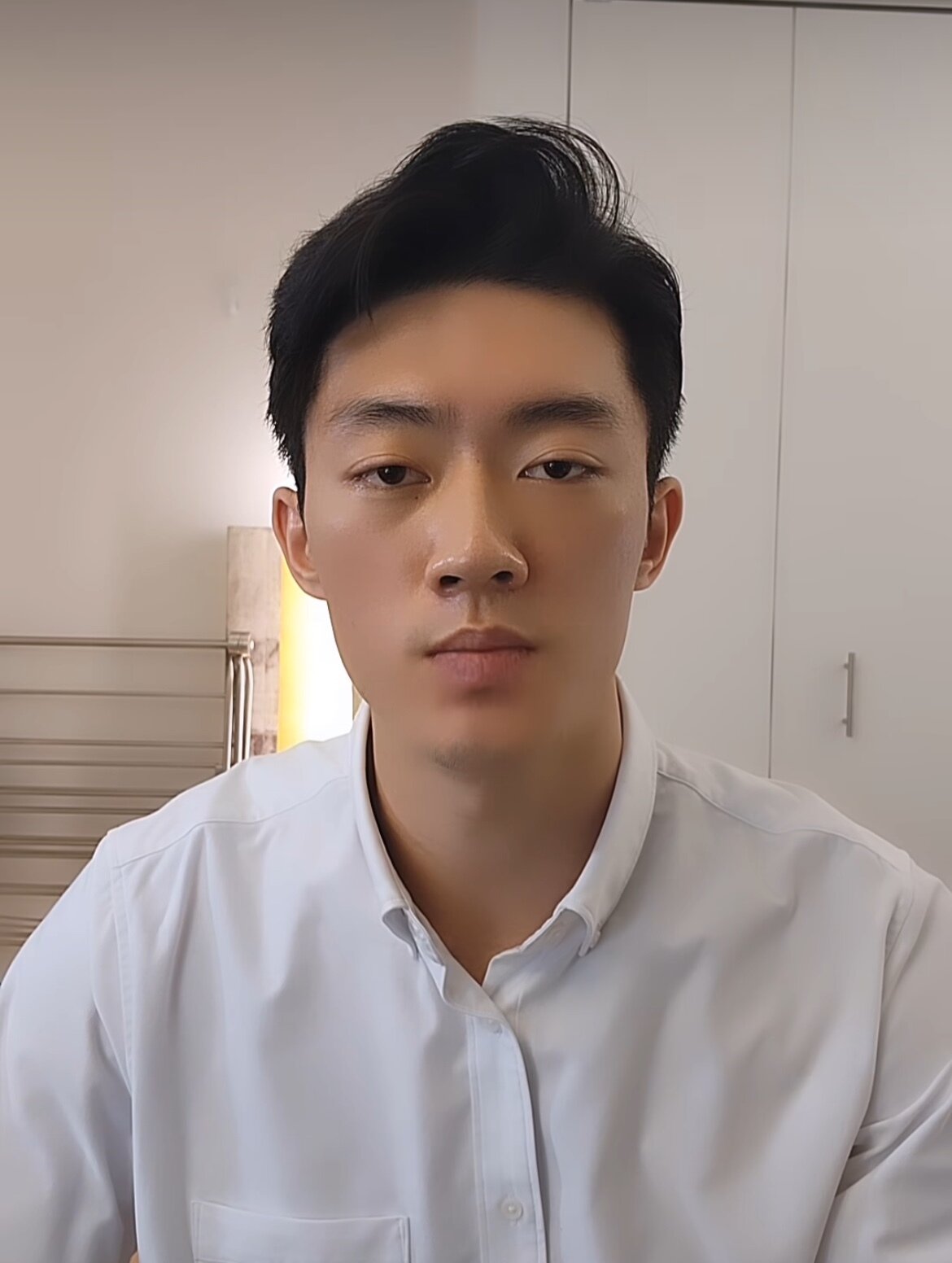 본문 이미지 - 고(故) 전두환 전 대통령의 손자 전우원씨가 가족과 지인들을 비난하는 글과 영상을 올리며 SNS에서 광폭 행보를 이어가고 있다. (인스타그램)