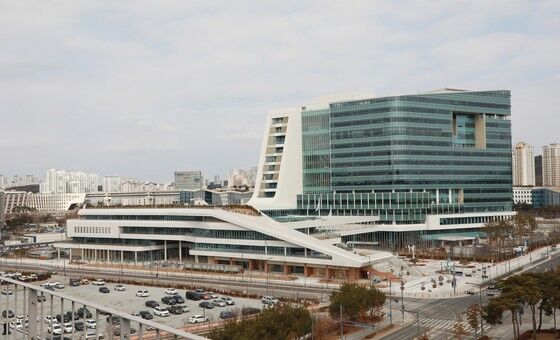 국세·고용보험료 환급 등 공공서비스 민간 앱으로 이용 가능