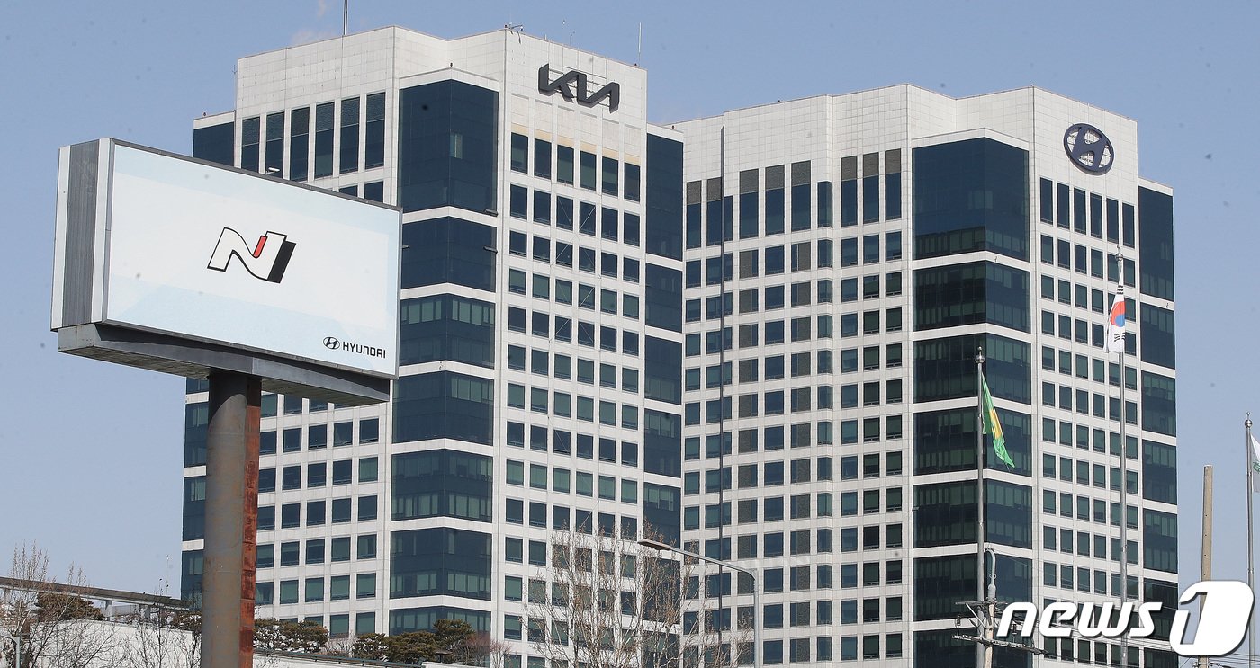 본문 이미지 - 서울 서초구 양재동 현대자동차, 기아 본사 빌딩. 2023.3.2/뉴스1 ⓒ News1 임세영 기자