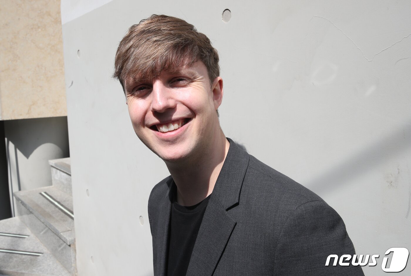 본문 이미지 - 방송인 줄리안 퀸타르트 ⓒ News1