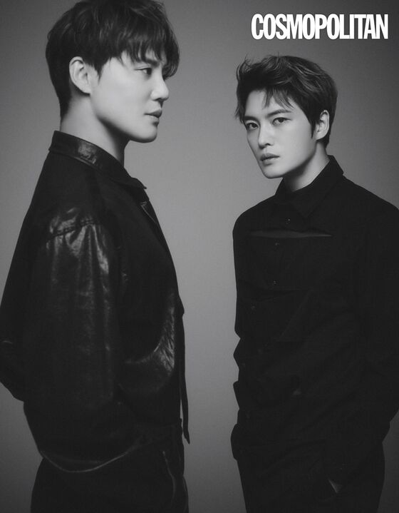 김준수(왼쪽)와 김재중(코스모폴리탄 제공)