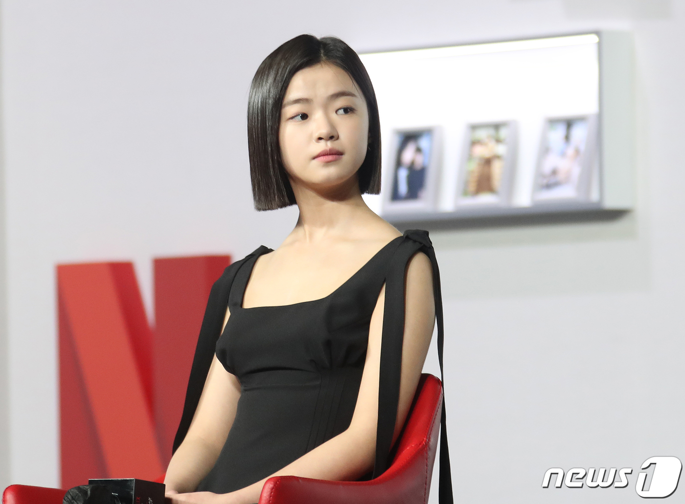 (서울=뉴스1) 권현진 기자 = 배우 김시아가 21일 서울 강남구 그랜드 인터컨티넨탈 서울 파르나스에서 진행된 넷플릭스 오리지널 영화 '길복순'(감독 변성현) 제작보고회에서 매력을 …