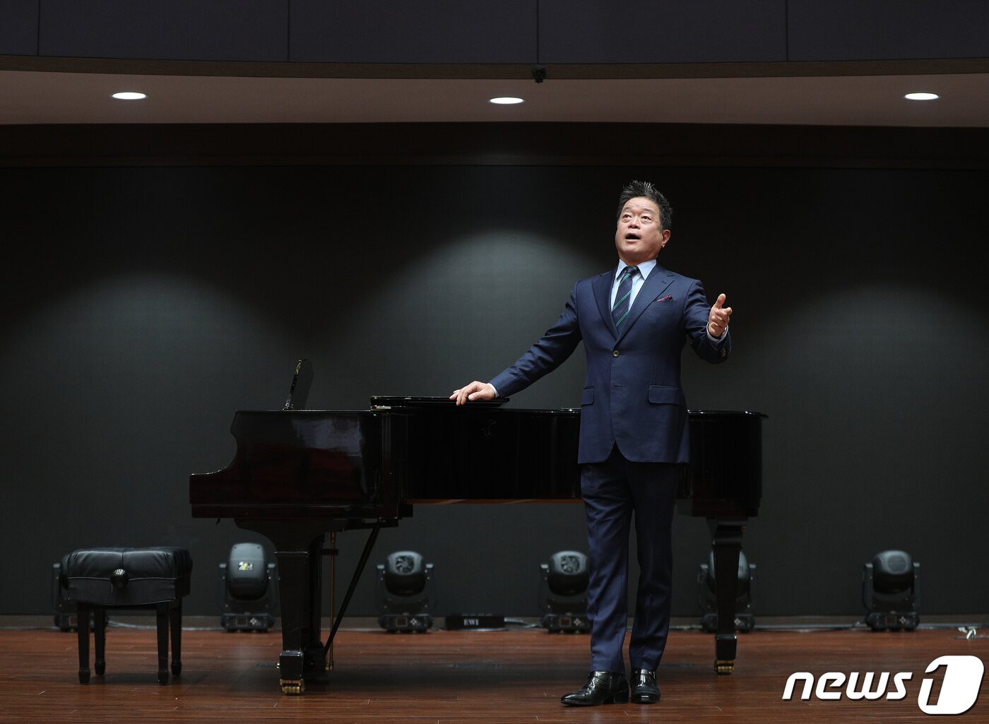 본문 이미지 - 성악가 노희섭. /뉴스1 ⓒ News1 신웅수 기자