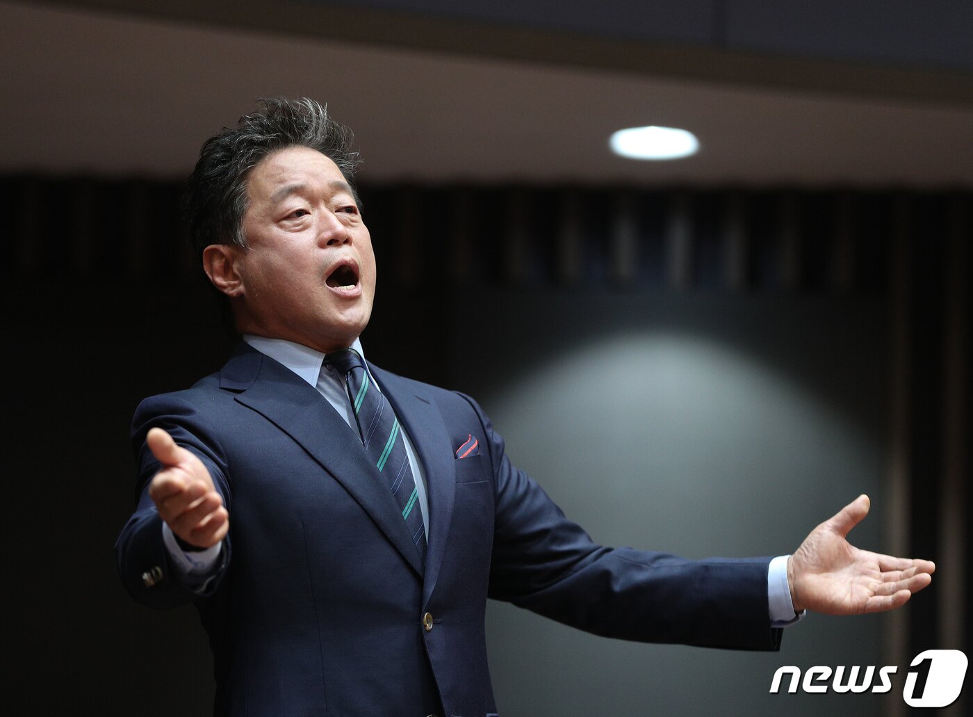 본문 이미지 - 성악가 노희섭. /뉴스1 ⓒ News1 신웅수 기자