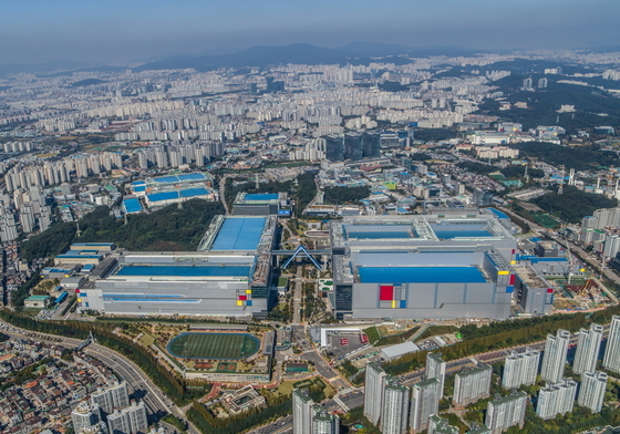 삼성전자, 1Q D램 점유율 38% '1위'…SK하이닉스, HBM '선두'
