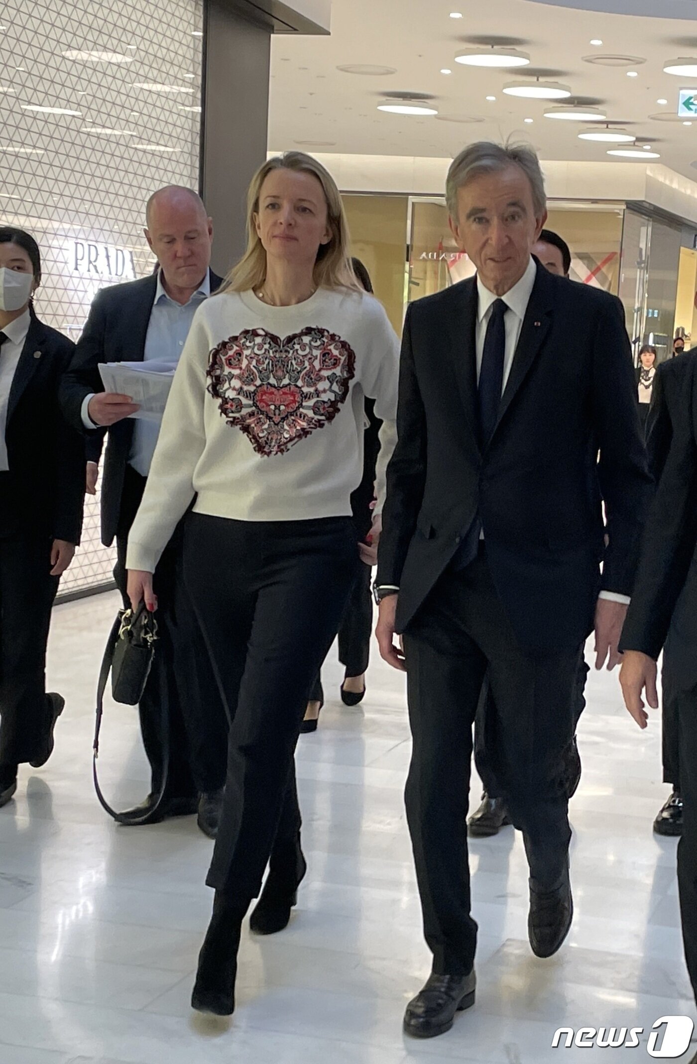 이부진 호텔신라 사장, 아르노 회장 접견 때 입은 옷은? - 뉴스1