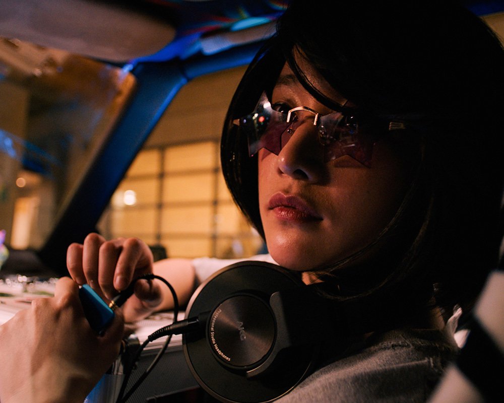 본문 이미지 - '모나리자와 블러드 문' 스틸컷