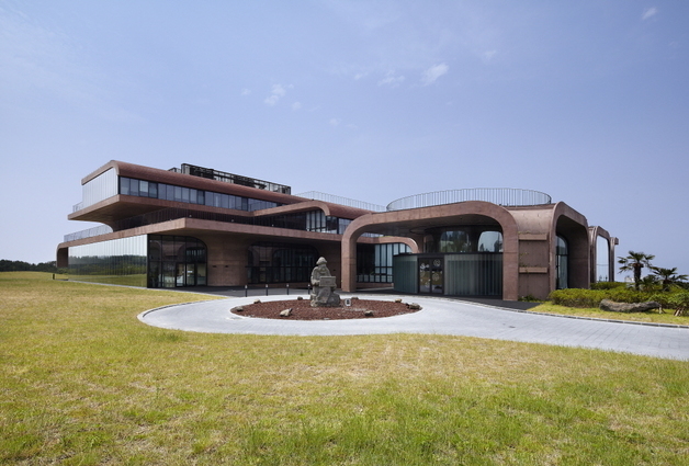 [IR] 카카오 "챗GPT 포 카카오, 누적 이용자·지표 빠르게 증가"