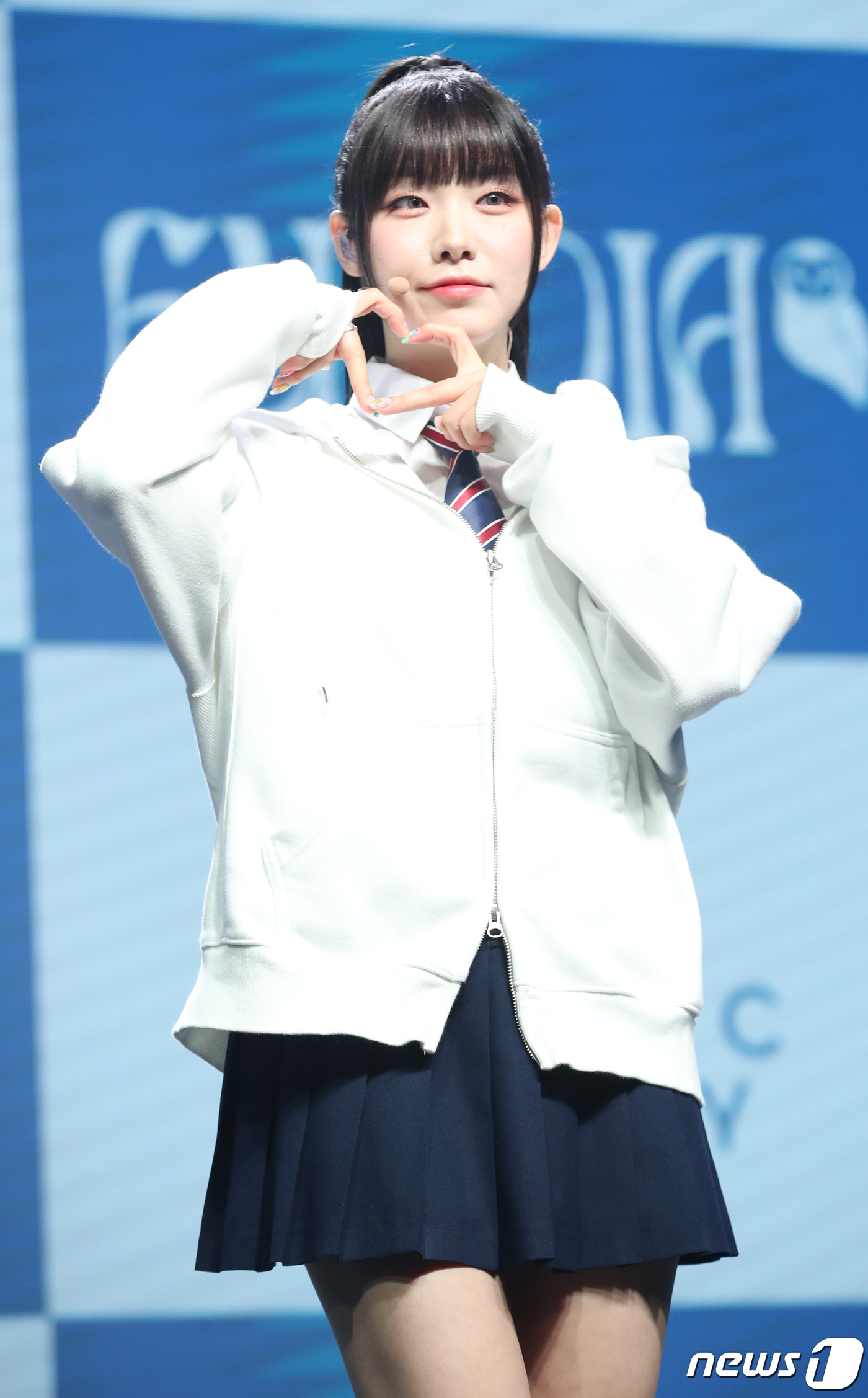 (서울=뉴스1) 권현진 기자 = 그룹 빌리(Billlie) 수현이 28일 오후 서울 마포구 신한pLay 스퀘어 라이브홀에서 가진 미니 4집 '더 빌리지 오브 퍼셉션: 챕터 쓰리(t …