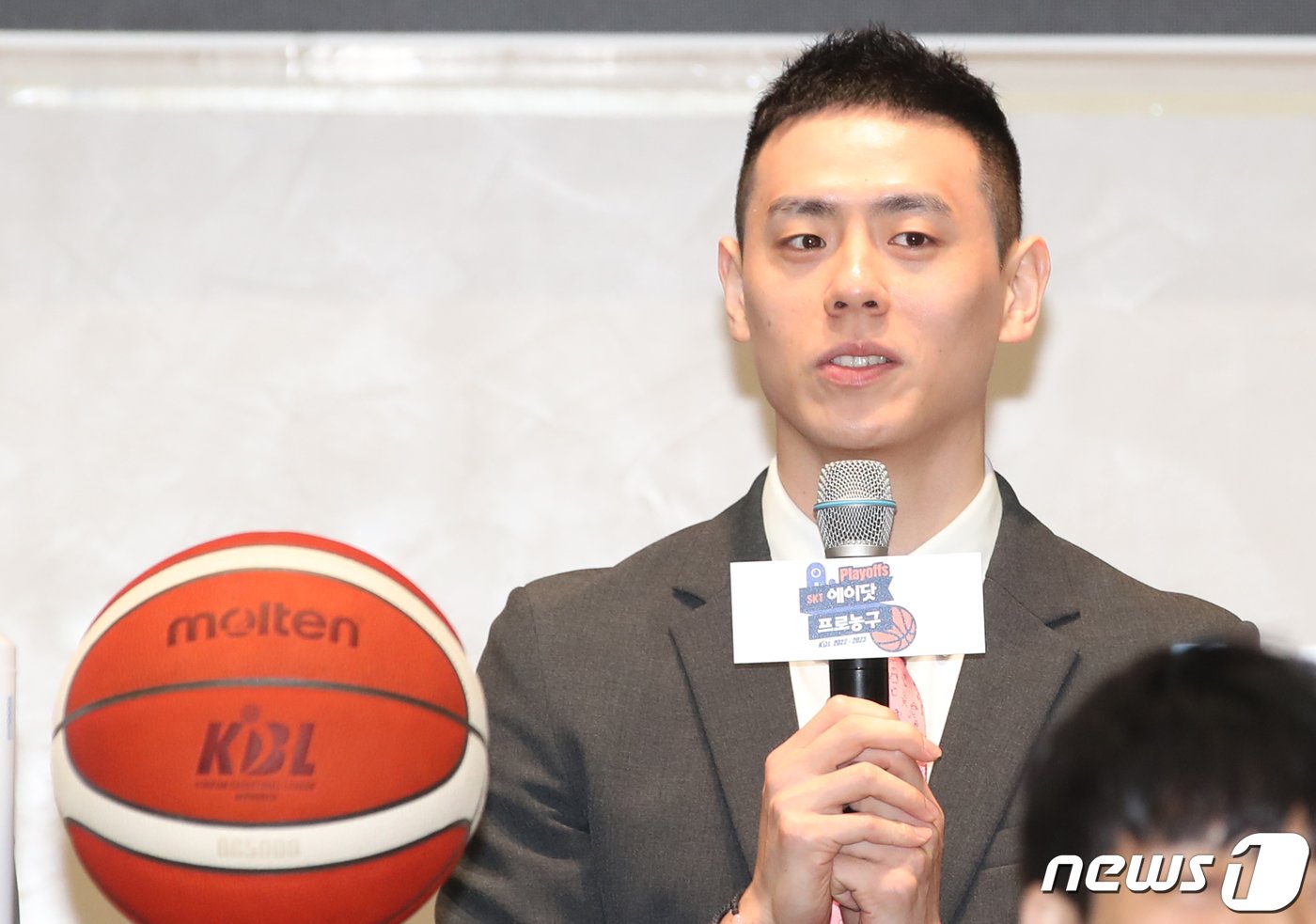 본문 이미지 - LG에서 DB로 이적한 이관희. 2023.3.31/뉴스1 ⓒ News1 권현진 기자