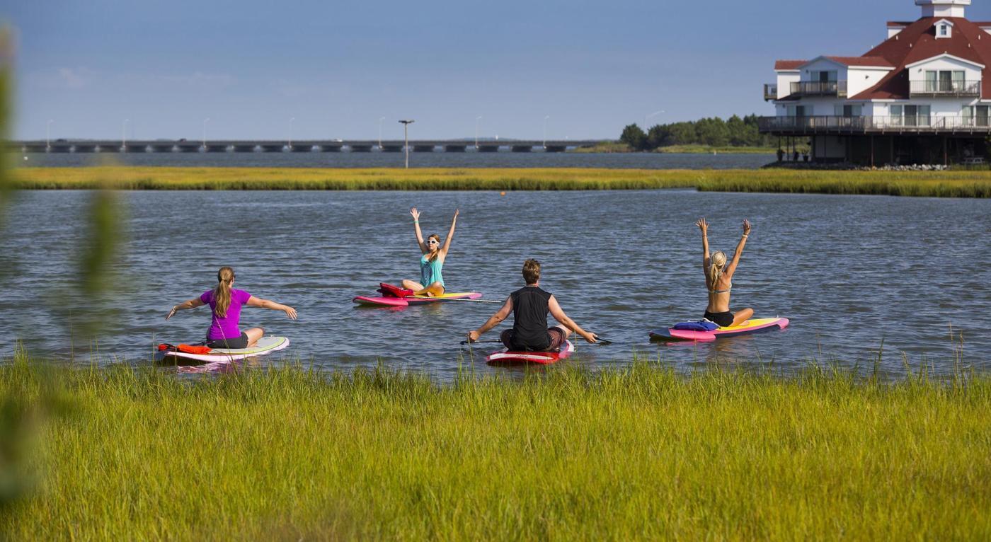 본문 이미지 - 오션시티에서 즐기는 해변 요가(미국관광청 제공)