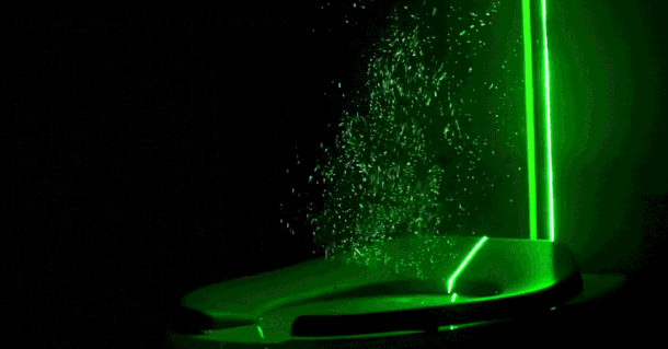 본문 이미지 - 물을 내릴 때 분출되는 변기 비말. (미국 볼더 콜로라도 주립대학 유튜브)