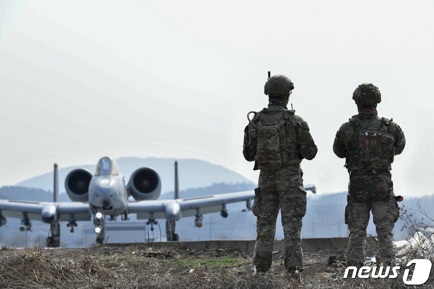 본문 이미지 - 한미연합 비상활주로 이착륙 훈련. (자료사진)(공군 제공) 2023.3.7/뉴스1