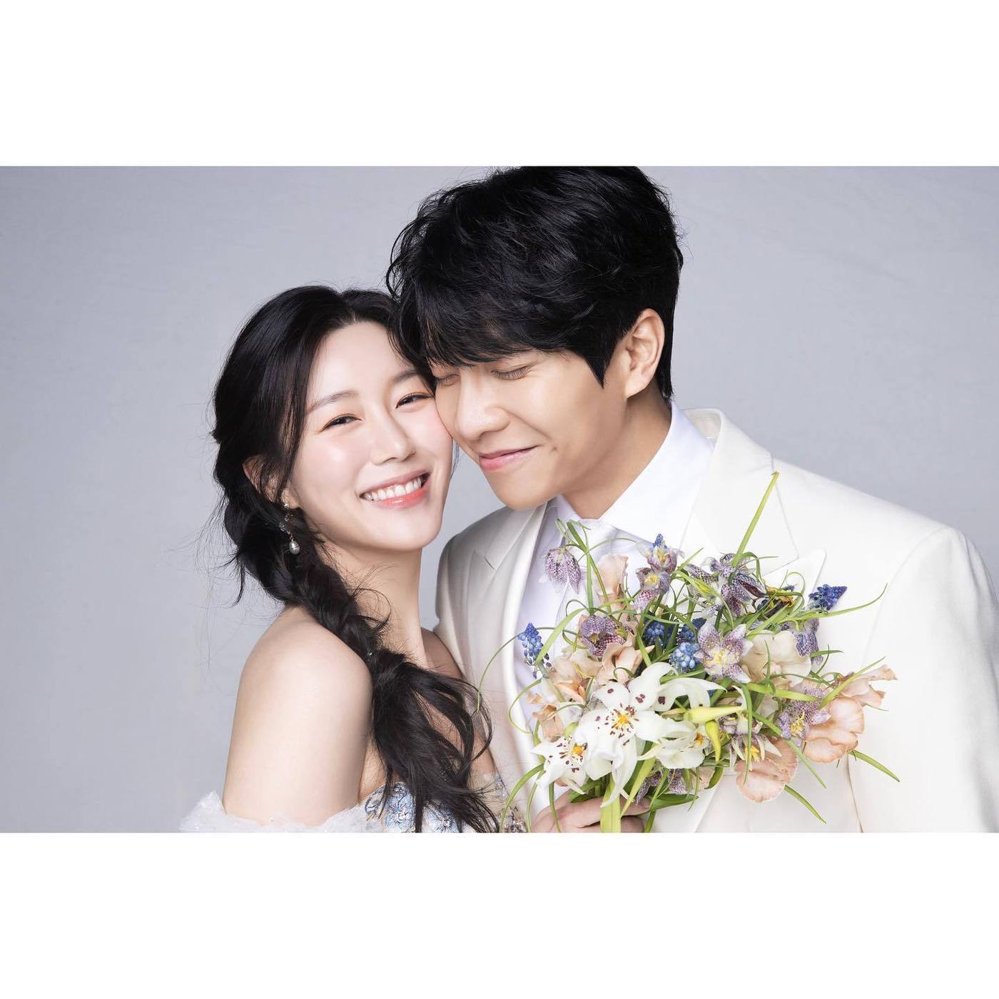 본문 이미지 - 이승기 이다인 결혼/ 휴먼메이드 SNS 캡처