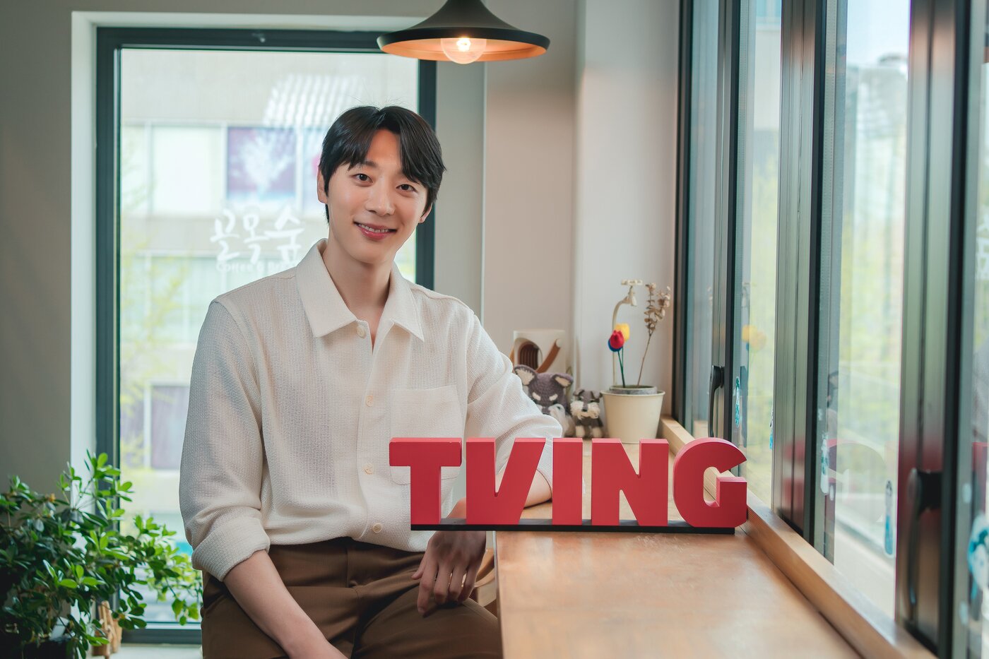 본문 이미지 - 배우 신현수 / 티빙 제공