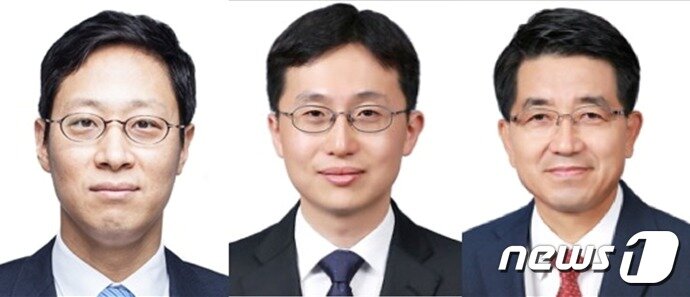 본문 이미지 - (왼쪽부터) 이승표 서울대학교병원 순환기내과 교수, 서울대학교 공과대학(기초과학연구원 나노입자연구단)의 김대형·현택환 교수/서울대학교병원 제공