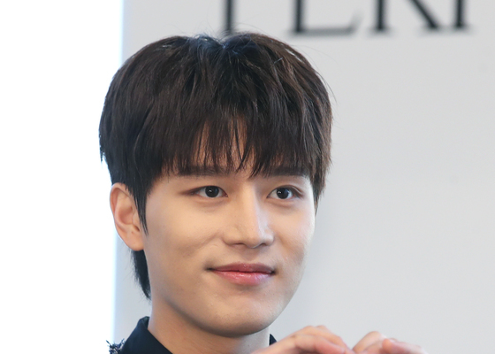 외국인 관광객 성폭행…'前NCT' 태일 징역7년 구형
