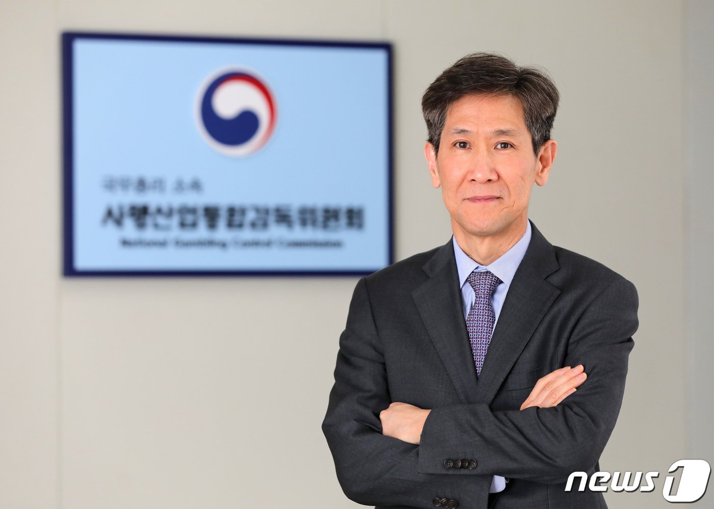 본문 이미지 - 오균 사행산업통합감독위원장이 17일 정부과천청사 집무실에서 뉴스1과 인터뷰하고 있다. 2023.4.17/뉴스1