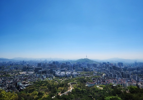 [오늘의 날씨] 경기(15일, 월)…"대체로 맑아요"