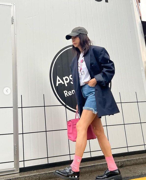 본문 이미지 - 사진=황신혜 인스타그램