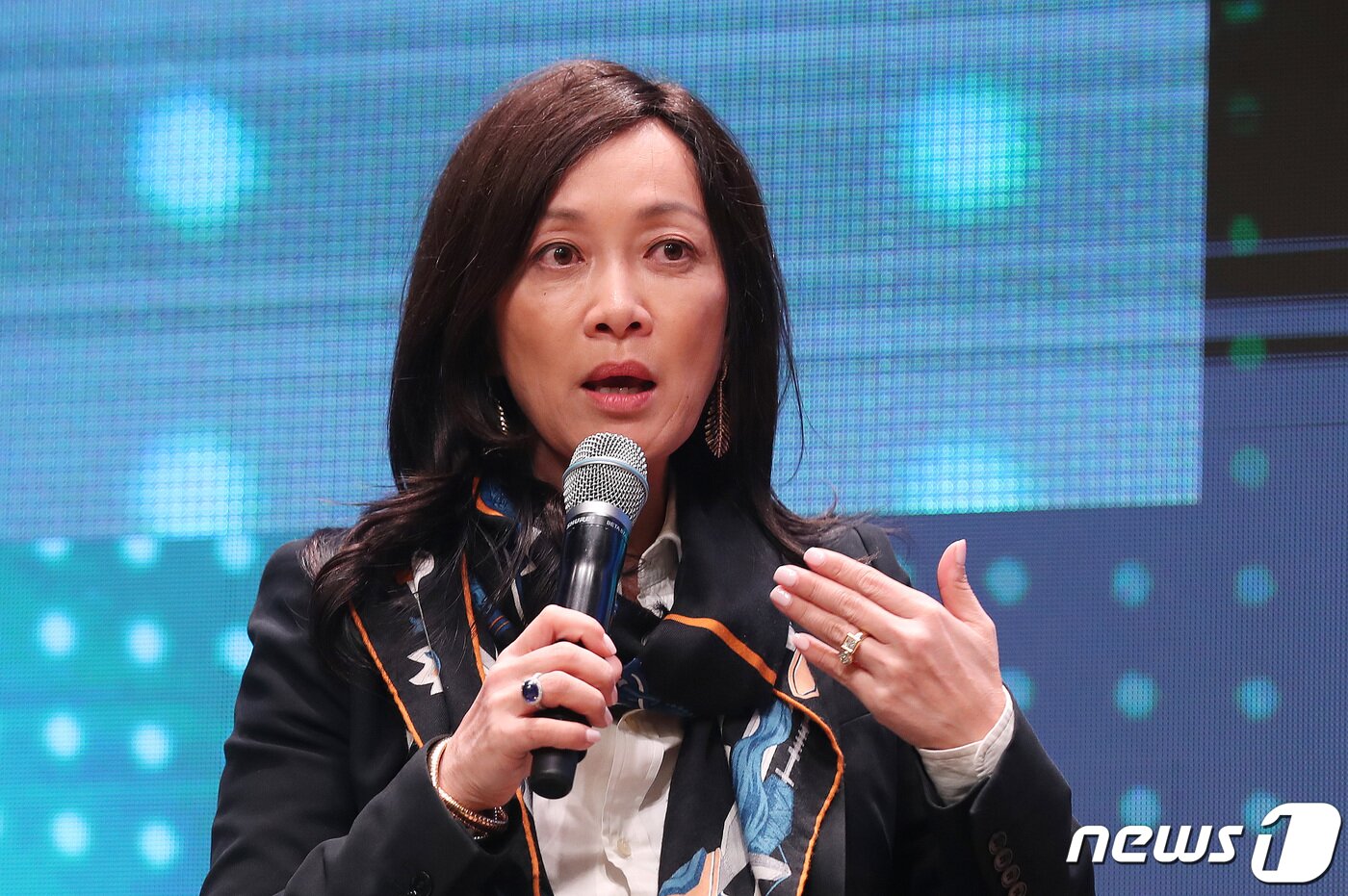 본문 이미지 - 수미 테리 윌슨센터 아시아국장이 26일 서울 중구 대한상공회의소 국제회의장에서 열린 뉴스1 미래포럼 2023에서 북핵과 한반도 정세 전망을 주제로 대담을 하고 있다. 이번 포럼은 '포스트 팬데믹시대 , 회복 위한 해법 찾기'(Resilience in Post-Pandemic World)를 주제로 뉴스1과 국회미래연구원이 공동 주최했다. 2023.4.26/뉴스1 ⓒ News1 박지혜 기자