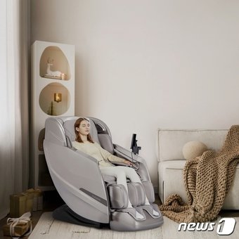본문 이미지 - 쿠쿠 리네이처 프리미엄 안마의자(쿠쿠홈시스 제공)   