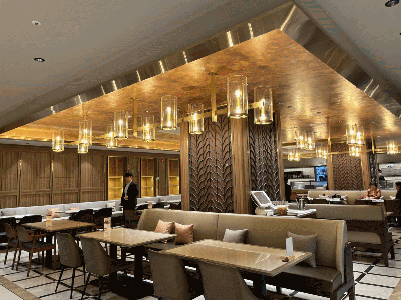 본문 이미지 - 크리스탈 제이드 소공점 매장 내부 인테리어. ⓒ News1 신민경 기자