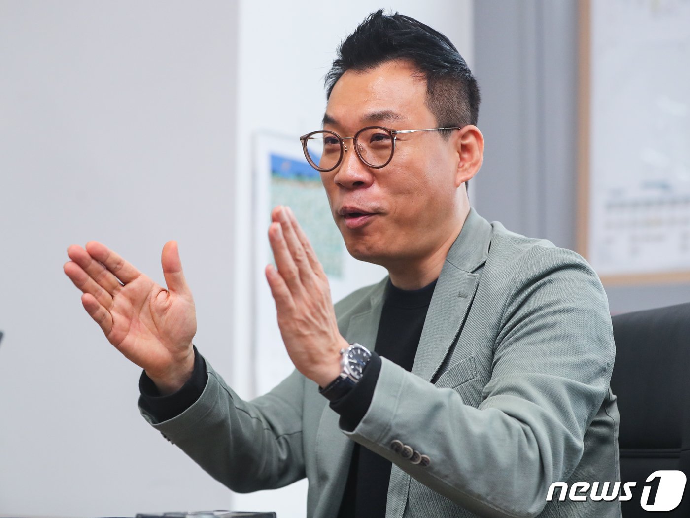 정중락 NH투자증권 플랫폼혁신본부 대표가 5일 서울 여의도 NH금융타워에서 뉴스1과 인터뷰를 하고 있다. 2023.4.5/뉴스1 ⓒ News1 허경 기자