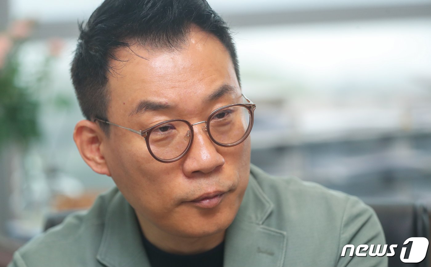 본문 이미지 - 정중락 NH투자증권 플랫폼혁신본부 대표가 5일 서울 여의도 NH금융타워에서 뉴스1과 인터뷰를 하고 있다. 2023.4.5/뉴스1 ⓒ News1 허경 기자