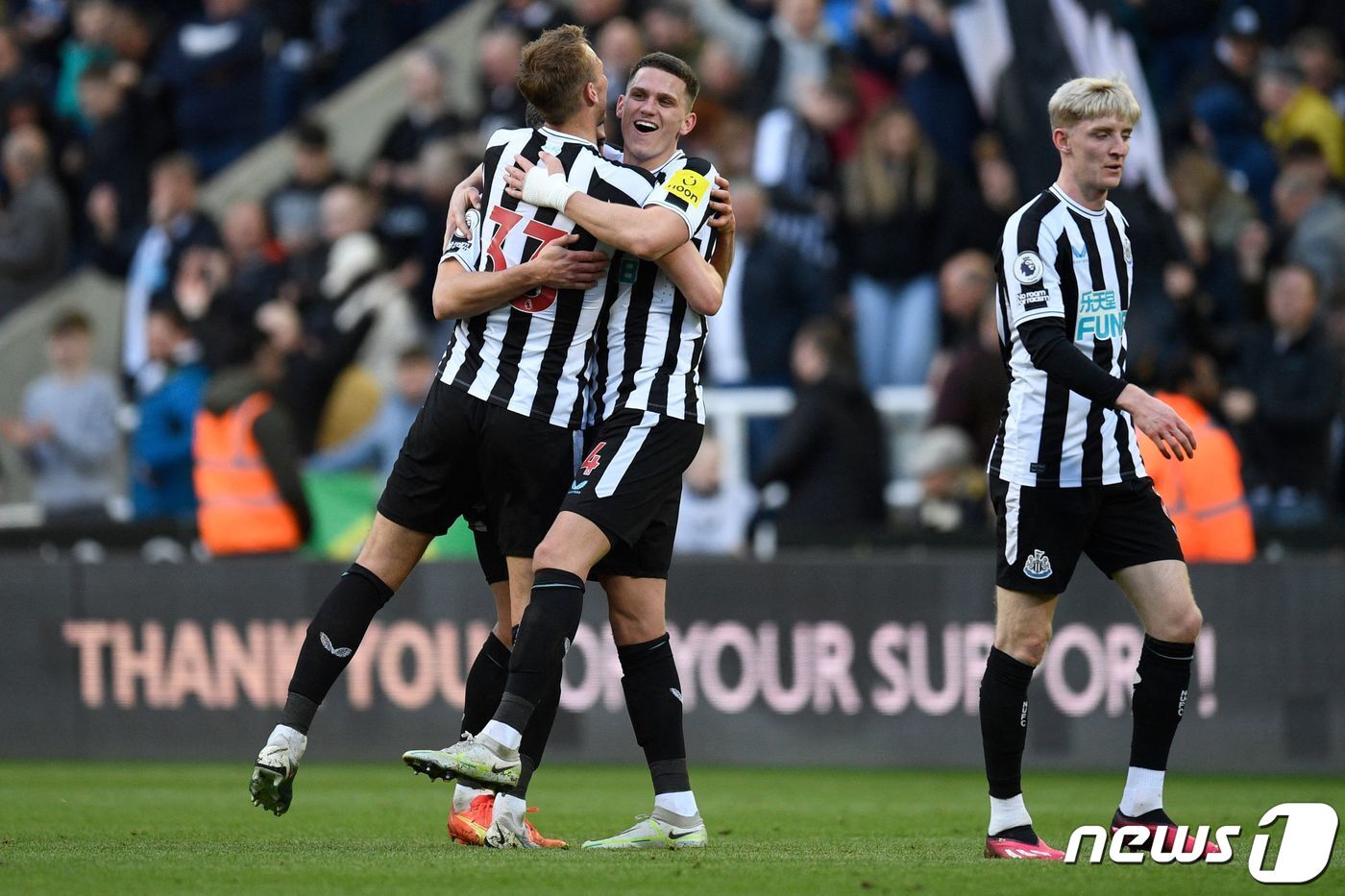 본문 이미지 - 이강인에게 관심을 보이는 뉴캐슬 유나이티드. ⓒ AFP=뉴스1