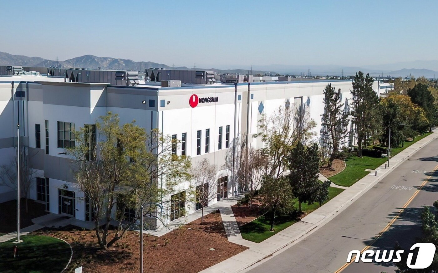 본문 이미지 - 농심의 미국 제2공장 전경.(농심 제공)