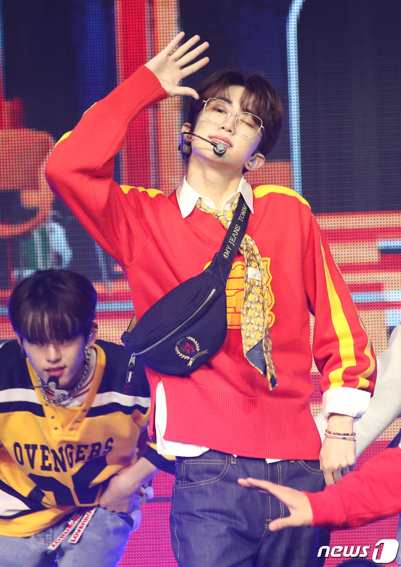 (서울=뉴스1) 권현진 기자 = 그룹 유나이트(YOUNITE) 경문이 17일 오후 서울 마포구 서강대학교 메리홀에서 가진 미니 4집 ‘빛 :BIT Part.1(빛 파트 원)' 쇼케 …