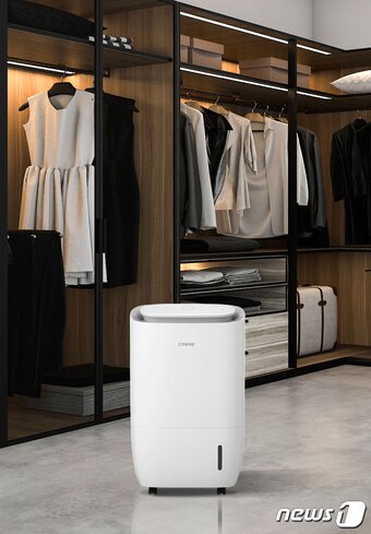 본문 이미지 -  코웨이 '듀얼클린 제습공기청정기' 이미지(코웨이 제공) 