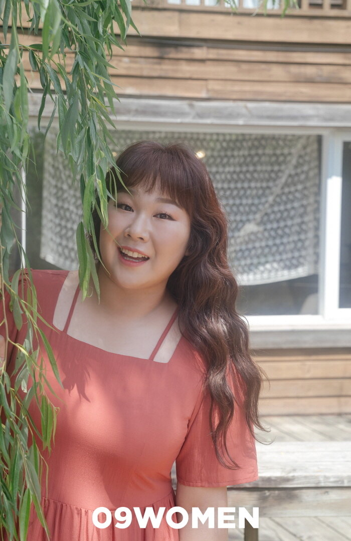 본문 이미지 - 공구우먼&#40;09Women&#41; 전속모델 김민경과 함께한 2023 S/S 화보 공개, 사진=공구우먼 제공