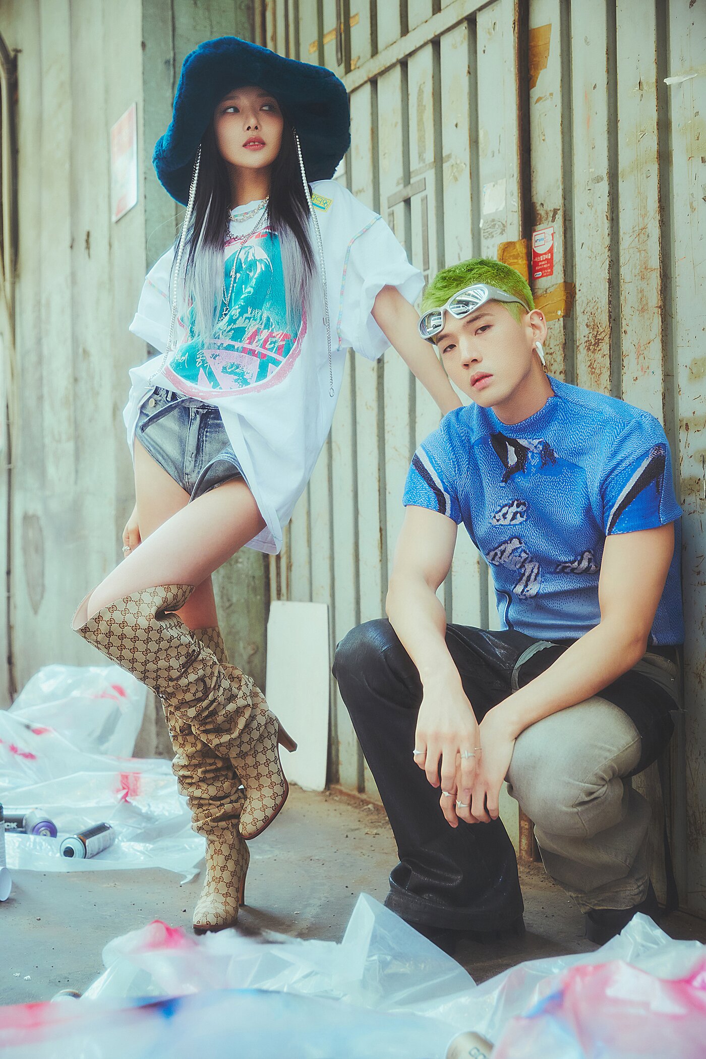 본문 이미지 - 혼성그룹 카드 멤버 전소민(왼쪽), 비엠/ 사진제공=DSP미디어