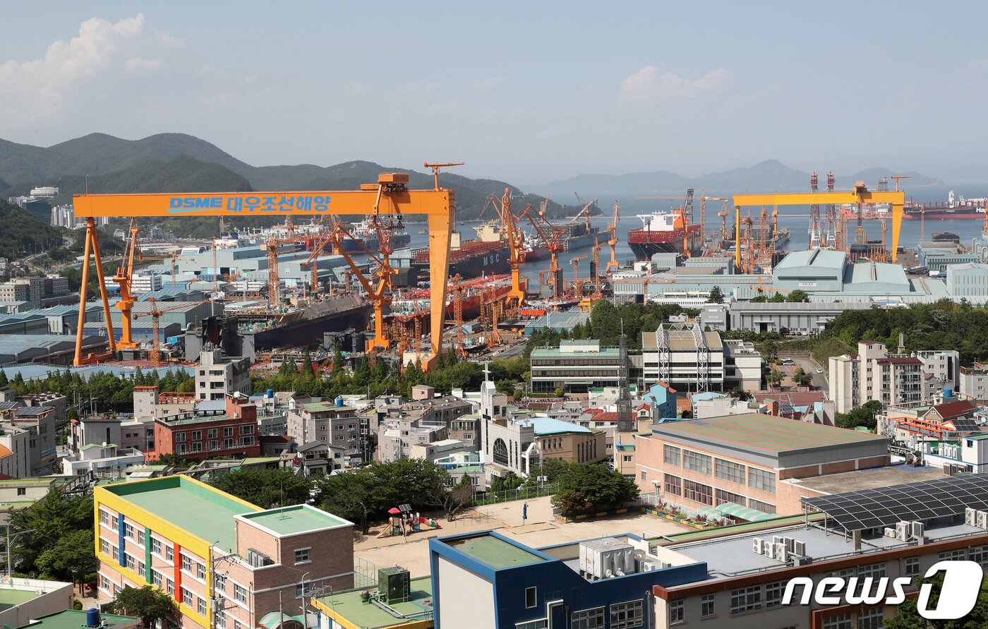 본문 이미지 - 경남 거제시 옥포조선소 전경. 2023.5.23/뉴스1 ⓒ News1 윤일지 기자