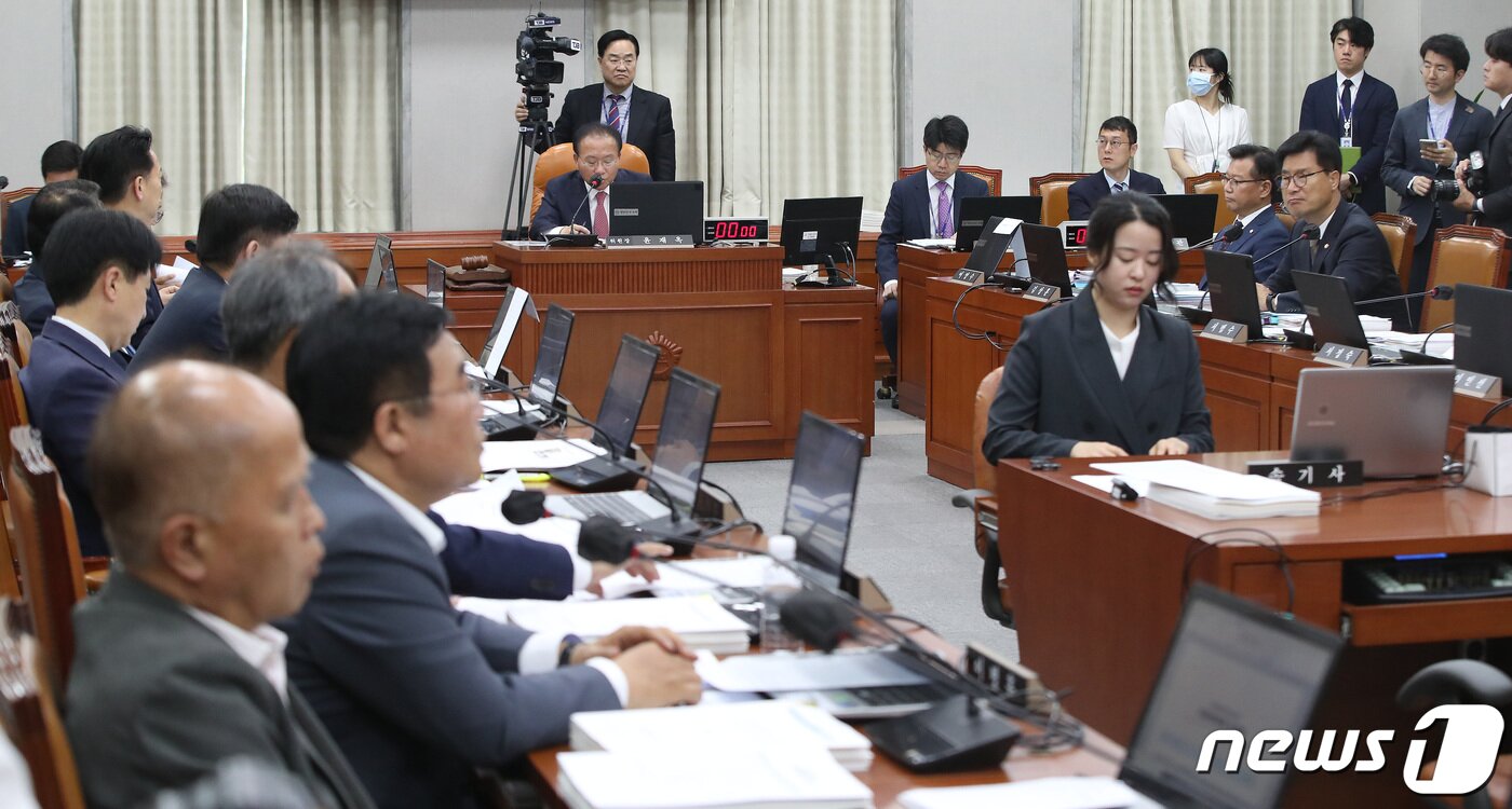 본문 이미지 - 운영위원회 전체회의 2023.5.24/뉴스1 ⓒ News1 임세영 기자