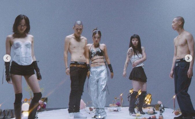 본문 이미지 - 래퍼 윤훼이 인스타그램 갈무리