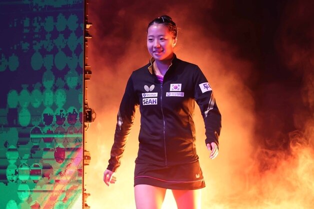 본문 이미지 - 신유빈(세계 26위·대한항공)이 세계 선수권 단식에서 극적인 역전승을 거두며 16강에 올랐다.  (대한탁구협회 제공)2023.5.25/뉴스1